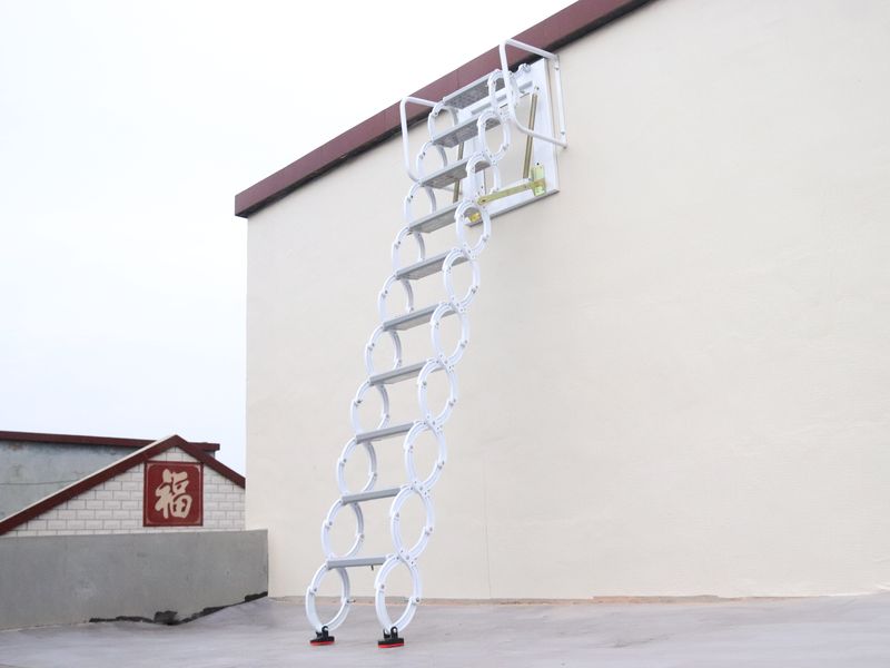 壁挂阁楼伸缩梯