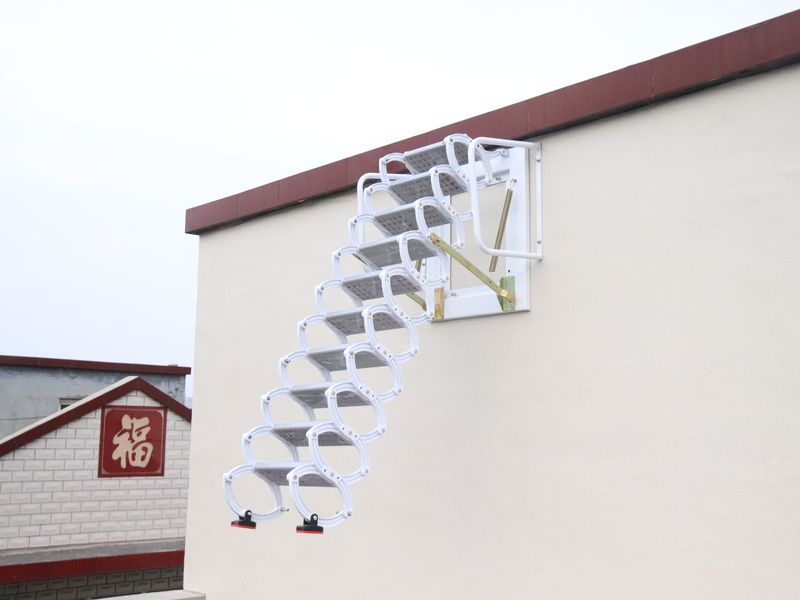 壁挂阁楼伸缩梯